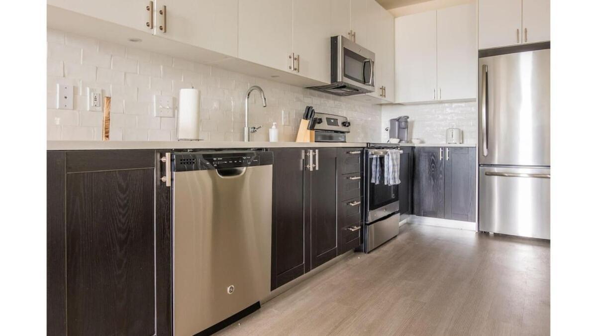 Stunning Nulu 1Br Cozysuites 03 Louisville Luaran gambar