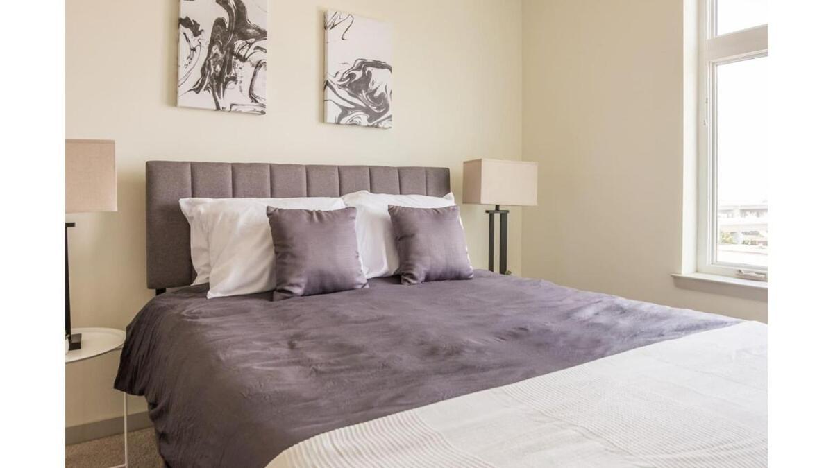 Stunning Nulu 1Br Cozysuites 03 Louisville Luaran gambar