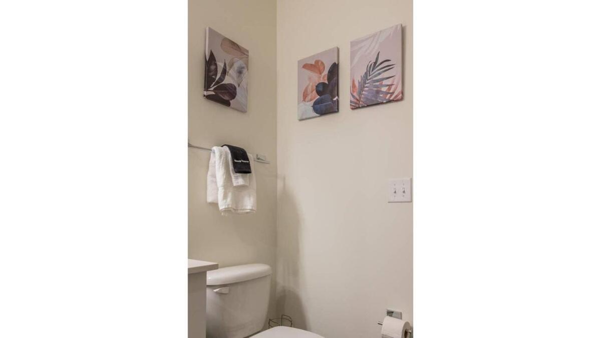Stunning Nulu 1Br Cozysuites 03 Louisville Luaran gambar