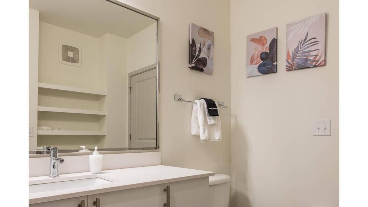 Stunning Nulu 1Br Cozysuites 03 Louisville Luaran gambar